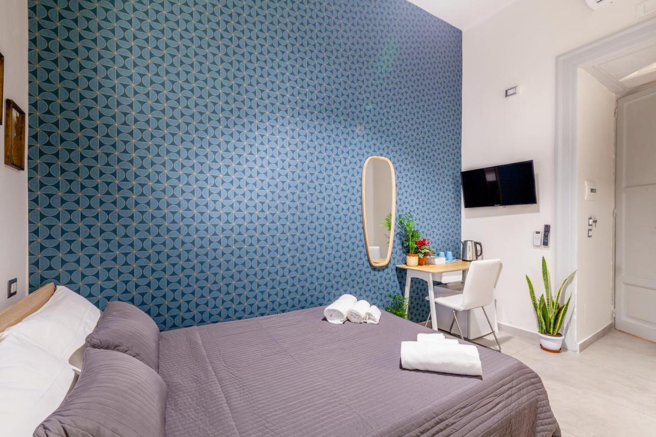 Monteoliveto 33 Hotel Naples Luaran gambar