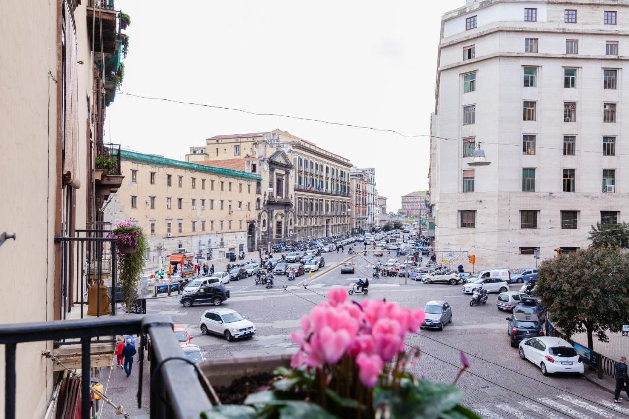 Monteoliveto 33 Hotel Naples Luaran gambar